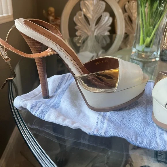 Fendi heels size 41 - Picture 4 of 7